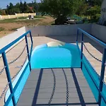 Κάμπινγκ Gaestehaus Kathi Gyenescamping Wohnwagen Knaus 1 Rechts *