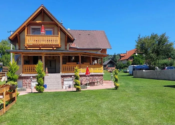 Gyenescamping Wohnwagen Knaus 1 Rechts Gyenesdiás